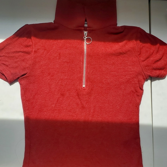 2/$20 | GARAGE Ribbed Short Sleeve Zipper Polo - Picture 4 of 6